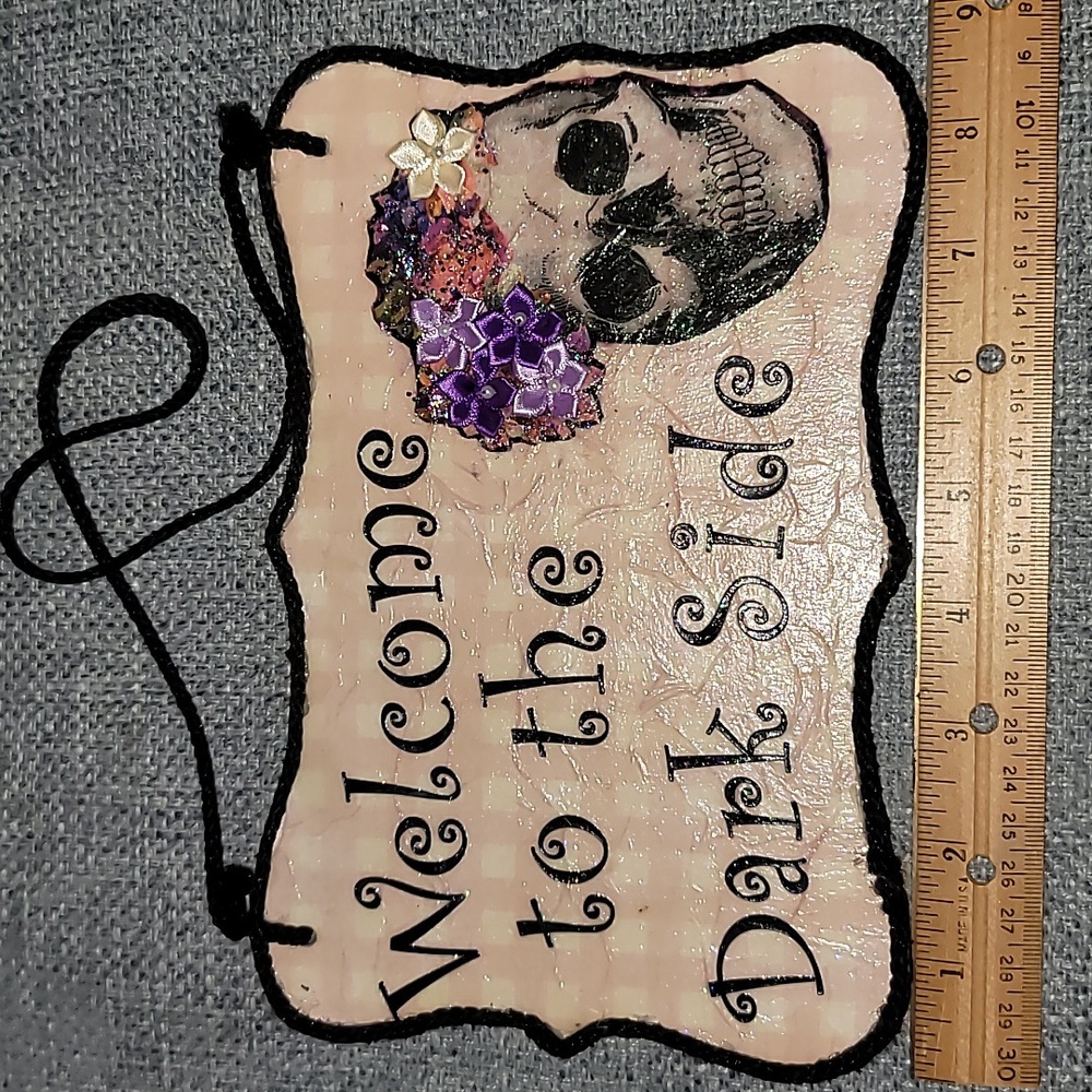Decorative Snarky Skull Wall Hanging with Floral Accents